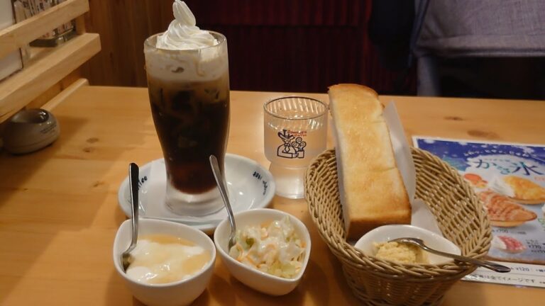コメダ珈琲の元祖ジェリコとコールスローサラダとヨーグルト