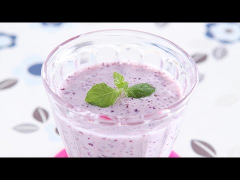 ベリーヨーグルトスムージー