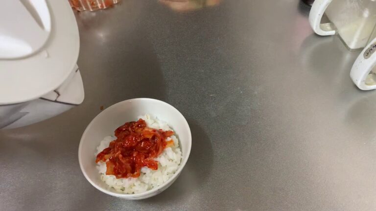 【お粥】　レンジで簡単　キムチ粥