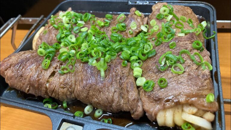 焼き肉うどんロールをハイボールでキメるだけの動画