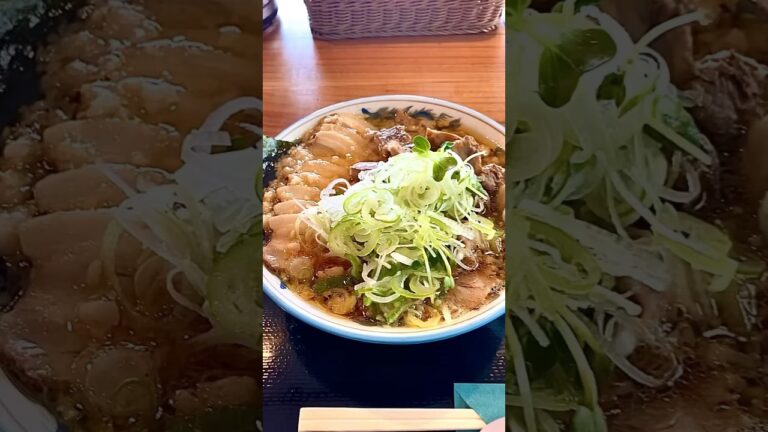 【栃木グルメ】ネギ盛り放題ライスおかわり自由でこれでもかとのったチャーシューがたまらないラーメンで大満足するお店🍜らぁ麺 昌【栃木県宇都宮市】#shorts