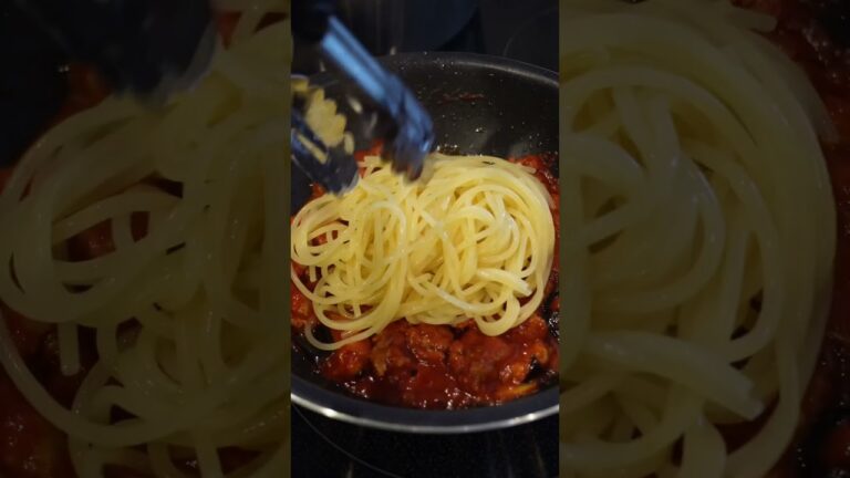 ナスとひき肉のトマトパスタ🍝