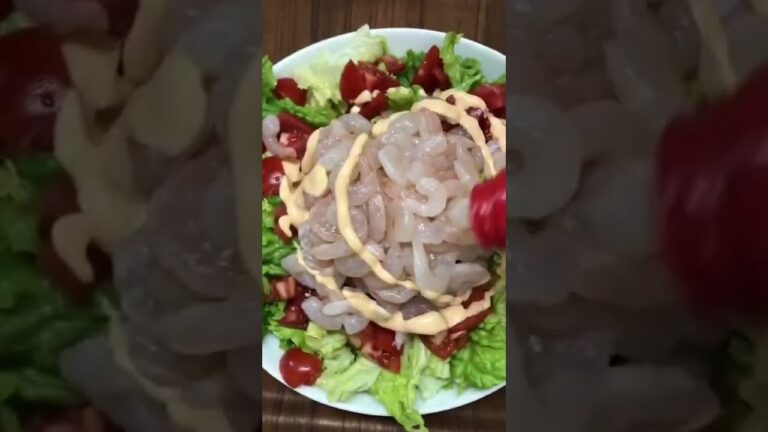 #shorts #夜ごはん ＃サイゼリア#小エビ＃カクテル#サラダ