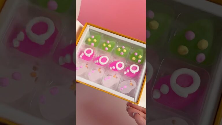 【クリスマスお菓子】ボンボン難民におすすめのクリスマスボンボン！めっちゃ可愛かった！#shorts #クリスマスボンボン #xmas #japanesefood #viral #asmr