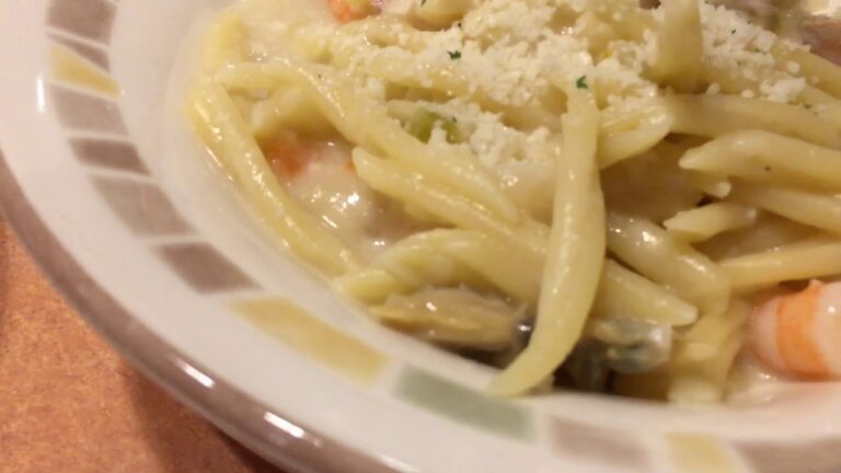 パスタがプリ旨！季節限定！魚介クリームソースのトロフィエ サイゼリヤ