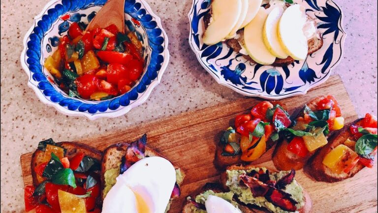 口いっぱい頬張りたくなるカラフルブルスケッタ3種　(o^^o)