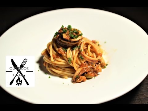 【パスタ】イカと生ハムのトマトパスタ