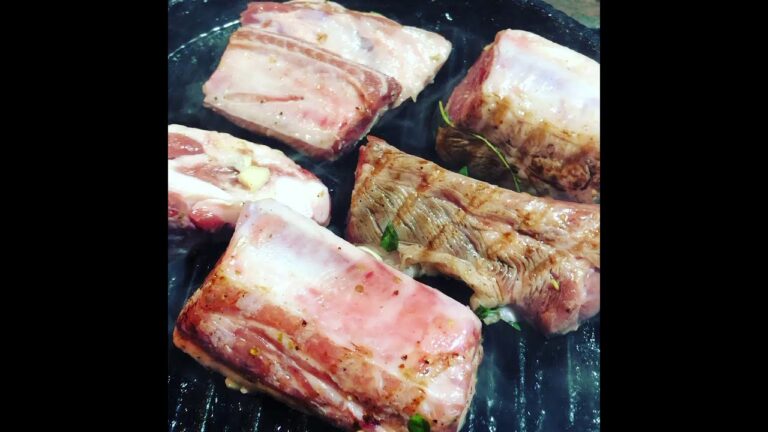 イタリア食堂の「瑞穂豚スペアリブ」！