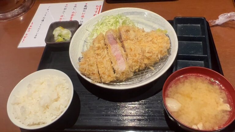 白いとんかつ(世田谷区深沢『とんかつ ひびき』)【不思議なグルメ】