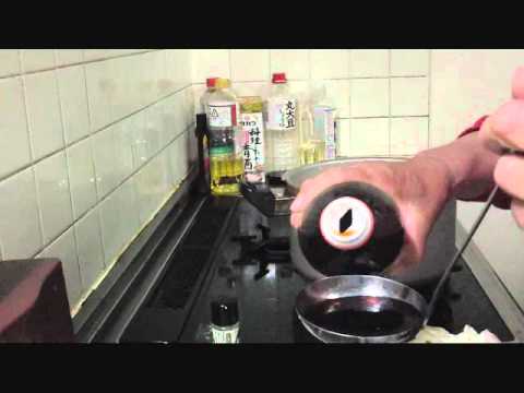 キャベツと鶏ひき肉の中華スープ