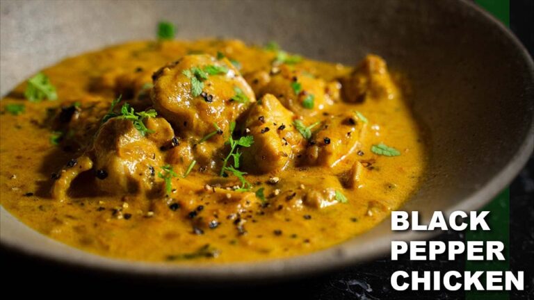 【ブラックペッパーチキンカレー】胡椒が効いたココナッツミルクの甘辛カレーの作り方！