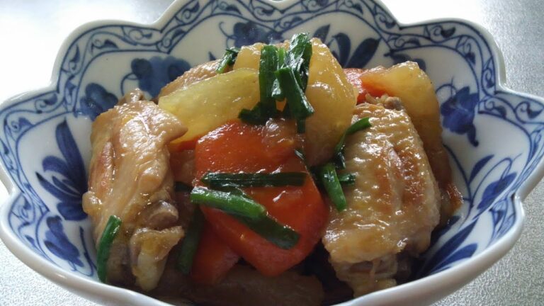 鶏手羽と冬瓜の煮込み