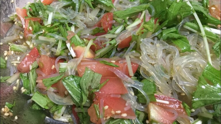 トマト水菜のピリ辛春雨中華サラダの作り方教えます❤️