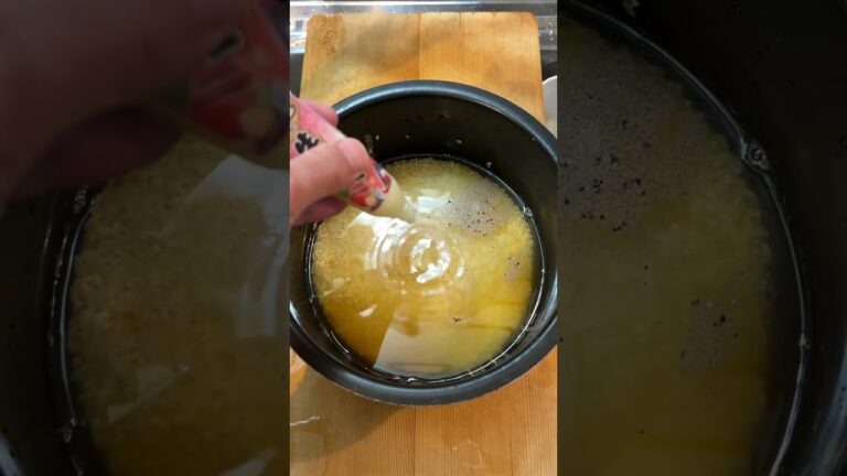 深夜の和風カオマンガイ #カオマンガイ #飯テロ #和風 #炊き込みご飯 #ASMR #shorts #Food