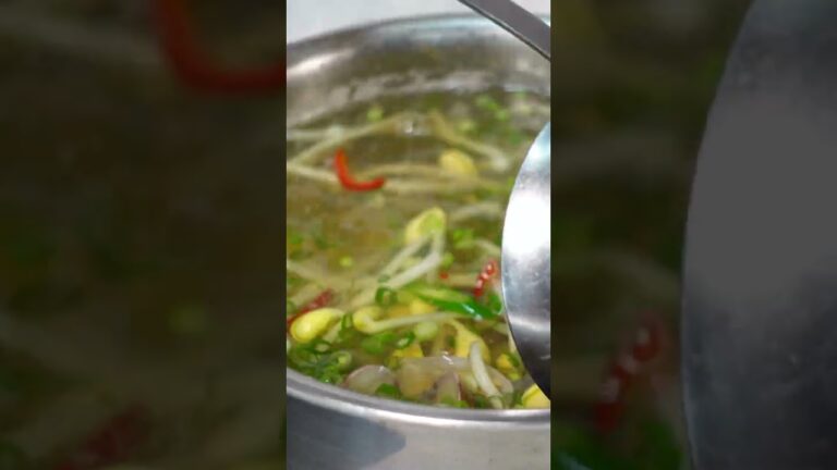 あさりと大豆もやしのスープ