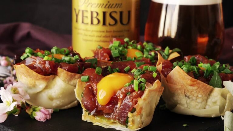 【カップごと食べてね】新感覚 のぼりかつおの春味ユッケカップ