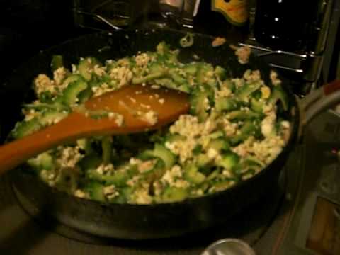 「ゴーヤ炒め」盛り付け　It "is bitter gourd roasting" 003