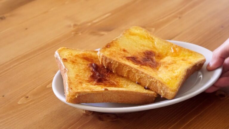 【新感覚】チーズを染み込ませて作る「染み込みチーズトースト」/ How to make "Cheese cream toast"【トーストアレンジ】