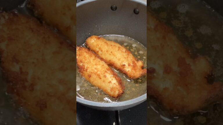 【卵なしフライの作り方】卵なしでもフライ料理は作れます！！ #もぐもぐカップル #レシピ #卵なしフライ#たまご無い#shorts