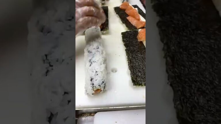 サーモンとクリームチーズ巻き　#217