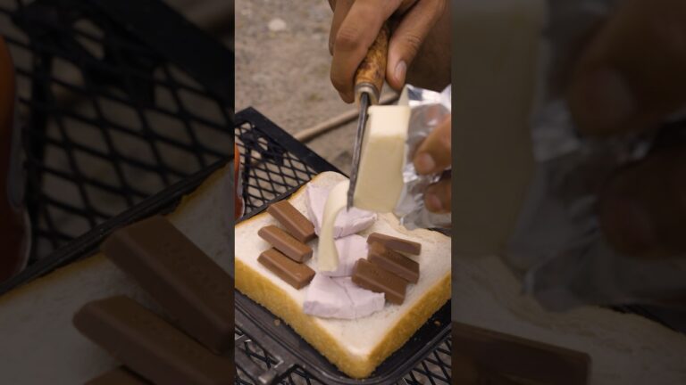 魔法で作るデザートホットサンドがうますぎた！#asmr#bushcraft #sweets