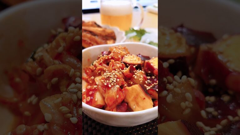 タコキムチを作って食べてビールを飲むだけの動画です