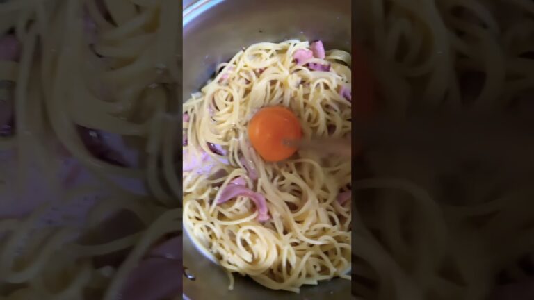 今夜は、イカ明太(イカの塩辛やウニイカでも可能)パスタ #夕飯 #今日の晩ごはん #グルメ　　。私の買ったものはイカの感じも明太子のしなかったが？？最近、そのようなメーカーの商品もあるので要注意⚠️