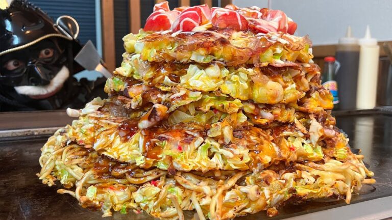 【大食い】神の名を冠したお好み焼きチャレンジ!!本場大阪粉もんタワーを食べ尽くす!!【銭形】【武士飯】
