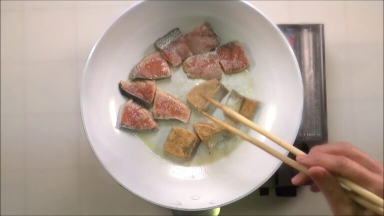 1843_秋鮭と野菜のチーズクリーム煮