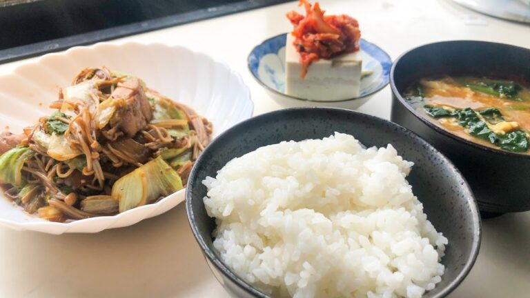 【筋トレ食事】男の高タンパク質・低カロリー料理/ササミとえのき・レタスの炒め物