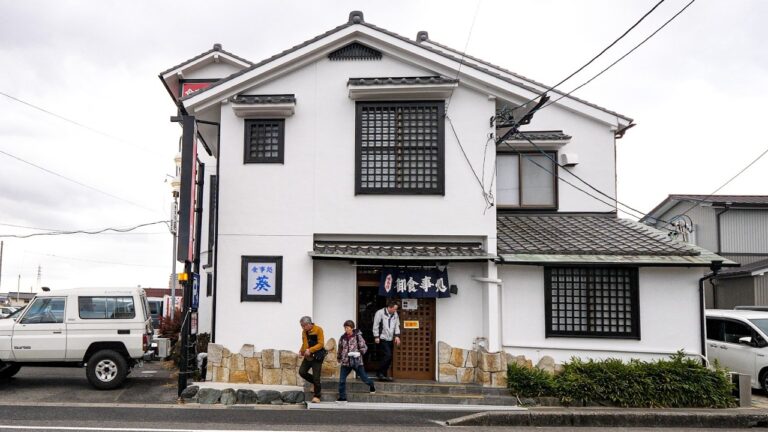 1日最大８００人が来店！腹パン確定ガツ盛り男めし食堂がすごい！丨Japanese Good Old Diner