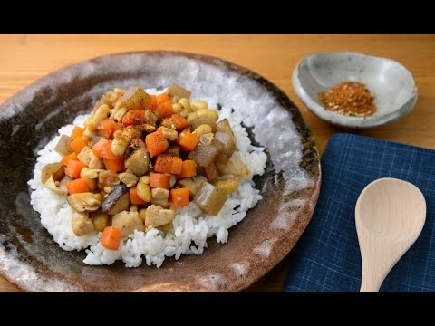 【ローファットダイエット】大豆とこんにゃくの炒り煮丼