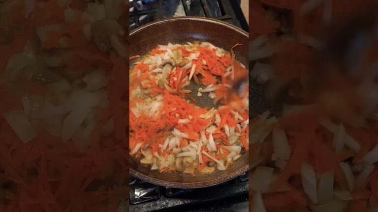 How to make delicious mushroom soup 🍲 #soup￼