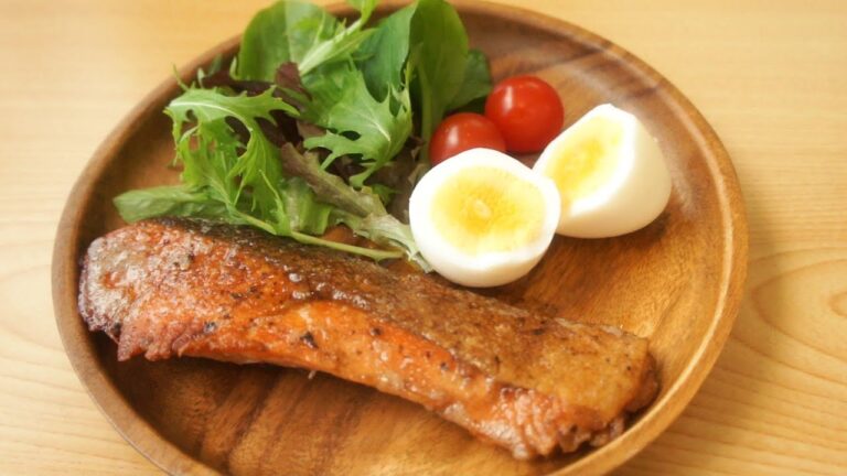 【鮭のムニエル】今すぐ作りたくなるレシピ♪How to cook a salmaon meuniere:japanese food