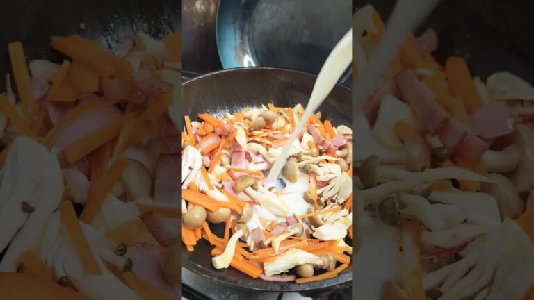 これはクリームパスタですか？いいえ！これはシチューパスタです