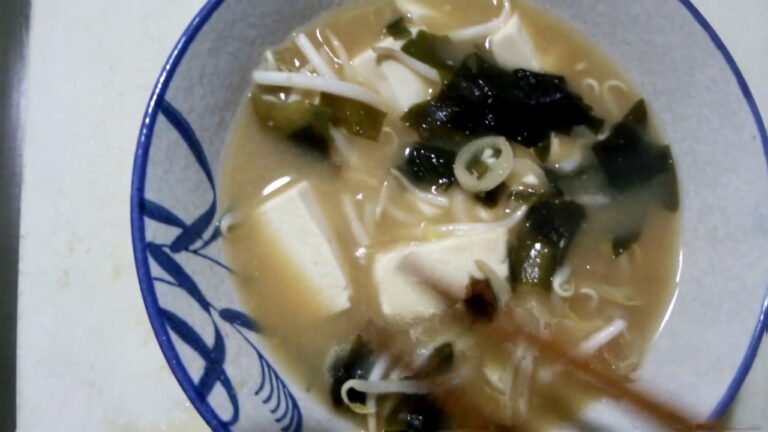 もやしの味噌汁