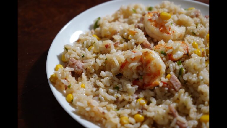 「深夜1時、懐かしの喫茶店のピラフを食べたい」