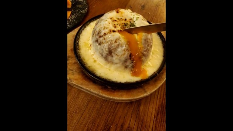 チーズ料理屋さんのキーマカレー