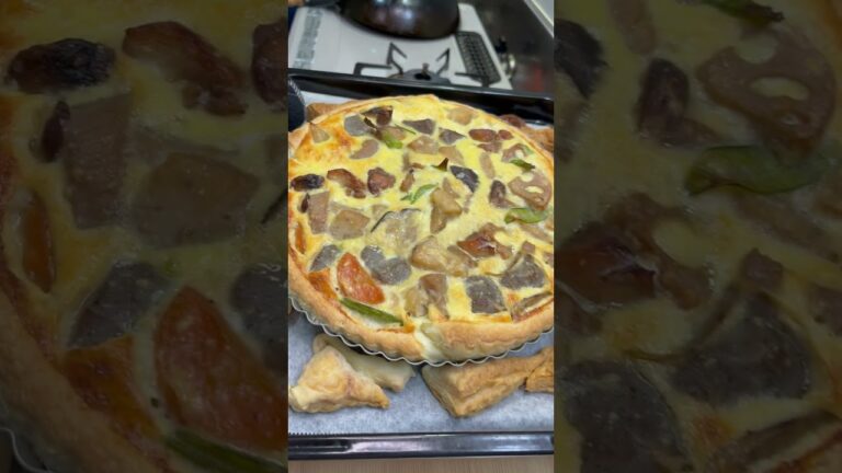 筑前煮がキッシュに大変身！？意外すぎる組み合わせが想像以上に美味しかった【筑前煮】