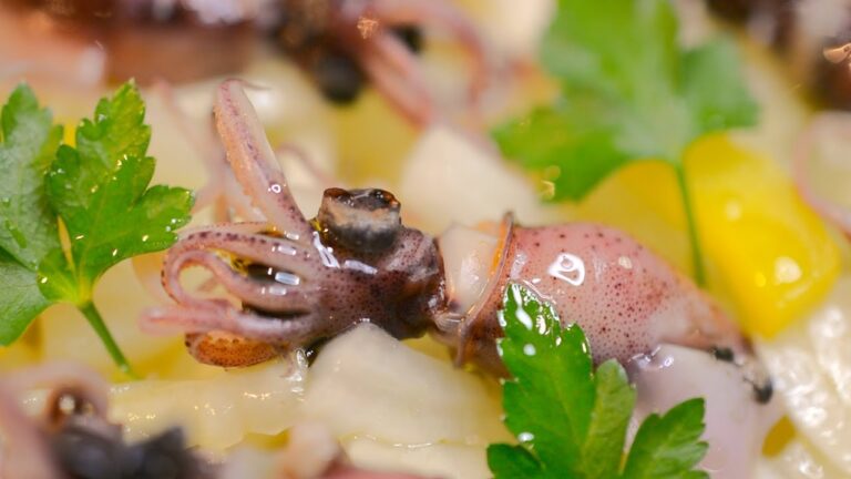 ホタルイカと新玉のマリネ　ホタルイカの茹で方を丁寧に解説。【あんしんごはん料理ch】