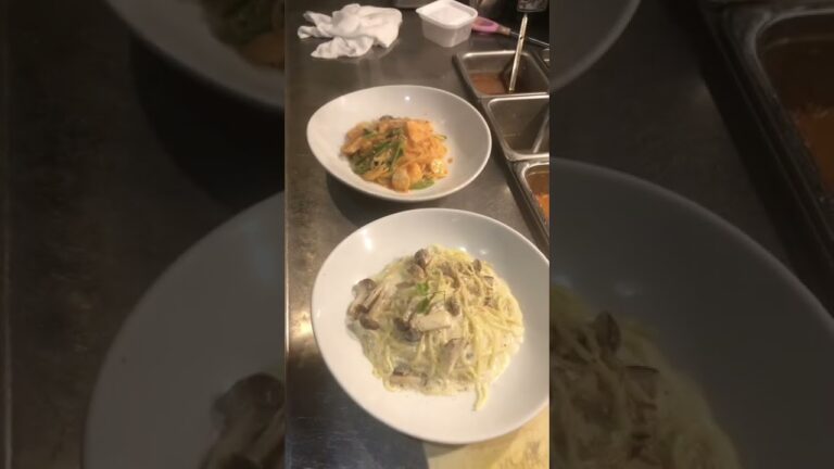 大盛りサイズ！たっぷりきのこのゴルゴンゾーラクリーム