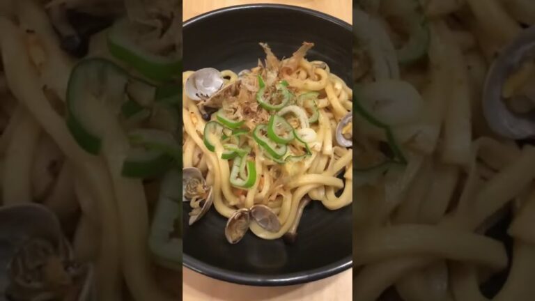 15分で完成！ボンゴレうどん