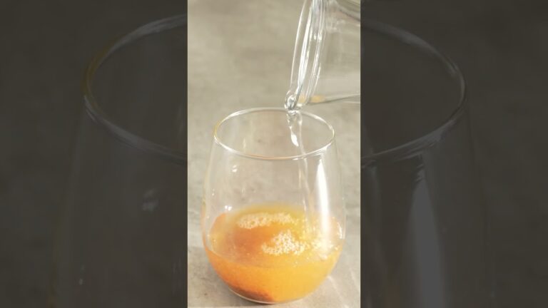 シュワッとした炭酸×芳醇なフルーツ感のティーソーダ #炭酸 #ジュース #フルーツ