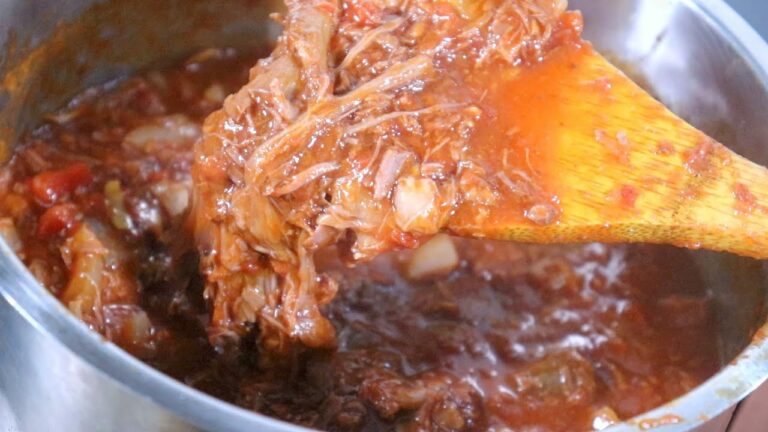 【プロのレシピ】牛スジ肉のトマト煮込み〜how to make beef stewed in tomatoes〜作り方