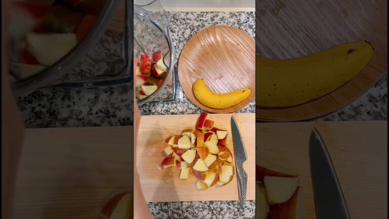 腸活におすすめのフルーツスムージー🥤🥤#朝食レシピ #ヘルシーメニュー #簡単レシピ #スムージー #美肌レシピ #手作り #デザートレシピ #シンプルな暮らし #フルーツパフェ #スイーツ作り