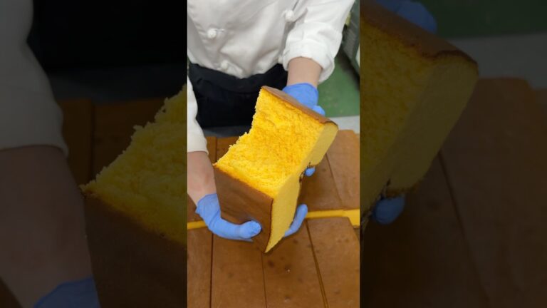 24時間以内の採れたて卵をたっぷり使った絶品カステラ🥚#大好物は高カロリー #japan #japanesefood #egg #cake #cooking