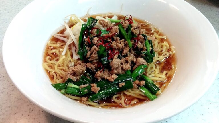 名古屋名物・台湾ラーメン！辛くて旨味もたっぷり～名古屋B級グルメです【簡単家庭料理】