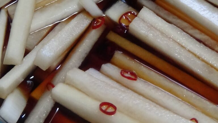 パリパリ大根　大根のピリ辛甘酢漬け　ポリポリ大根　作り方