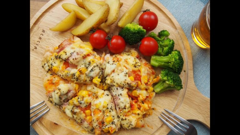 とろ~り濃厚！！チーズソースのむね肉チキンピッザ！