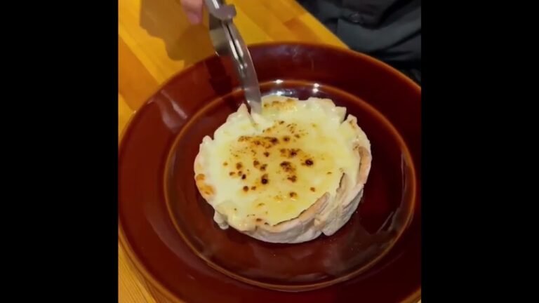 創作イタリアン　ばか息子　「シカゴPIZZA」カットシーン
